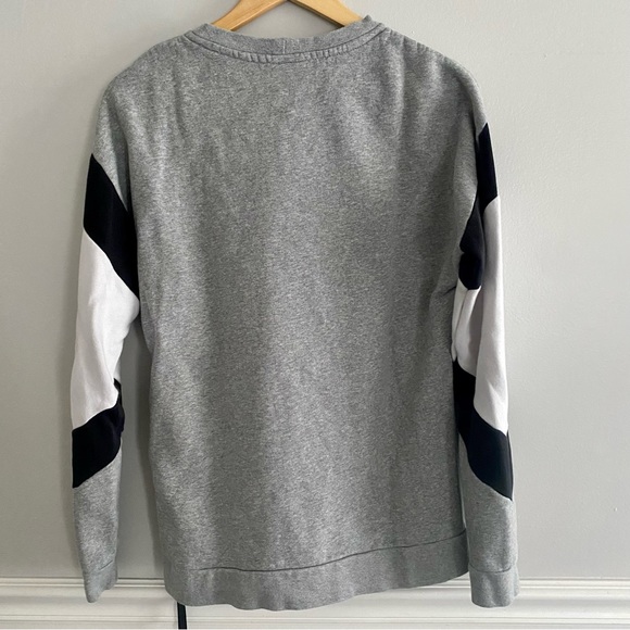 Women’s Nike Air crewneck hoodie small - Picture 5 of 6